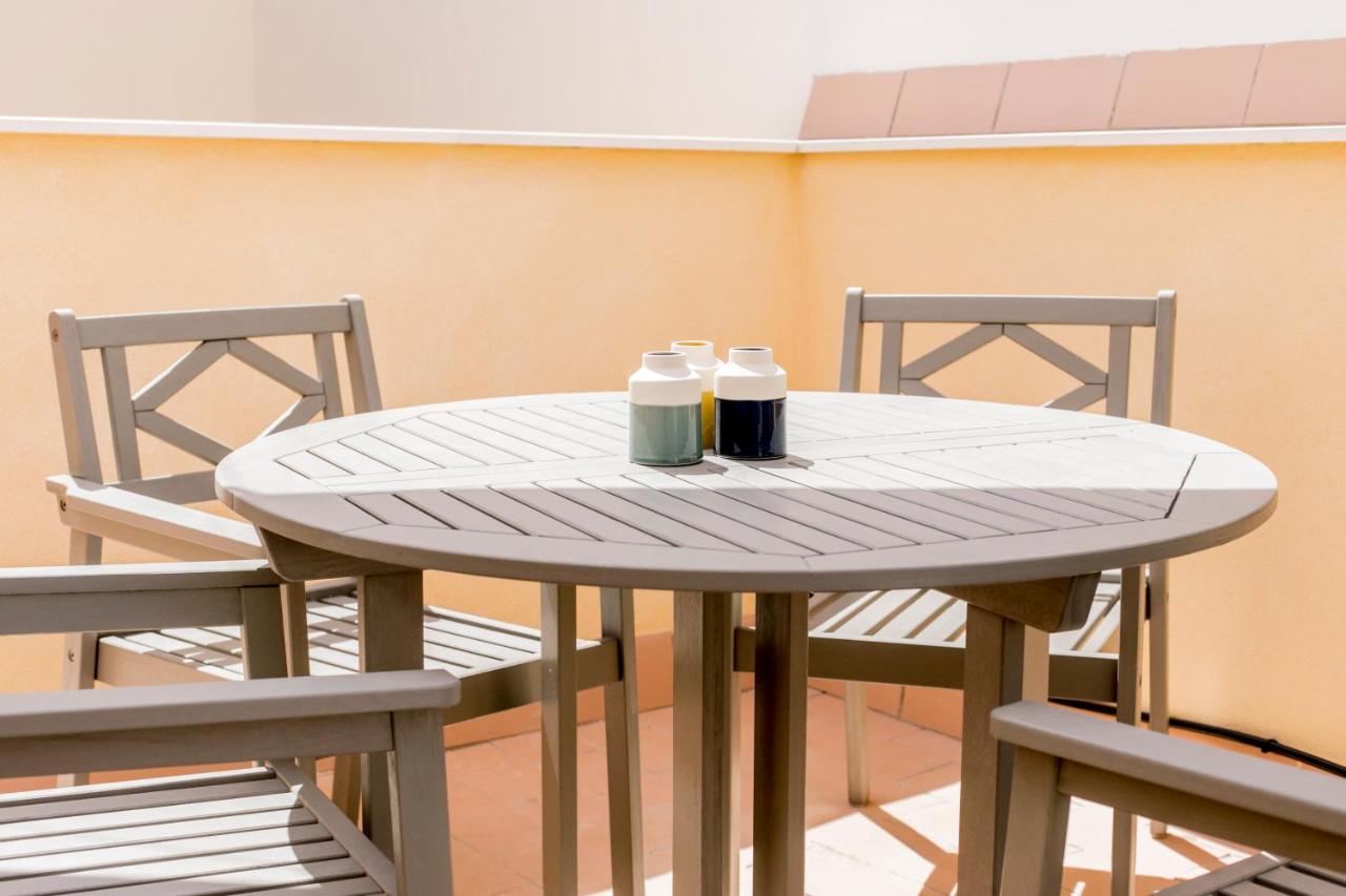 Pasaje Zamora Apartamentos Sewilla Zewnętrze zdjęcie